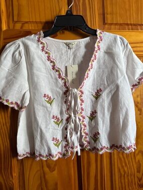 Embroidered Tie-Front White Crop Top with Pink Floral Trim